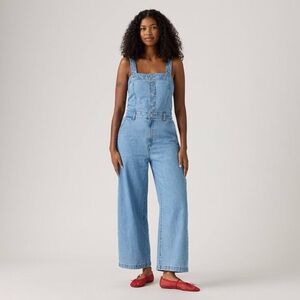 NWT!  Levi’s size M Drea Denim Jumpsuit • I Will 🩵💙